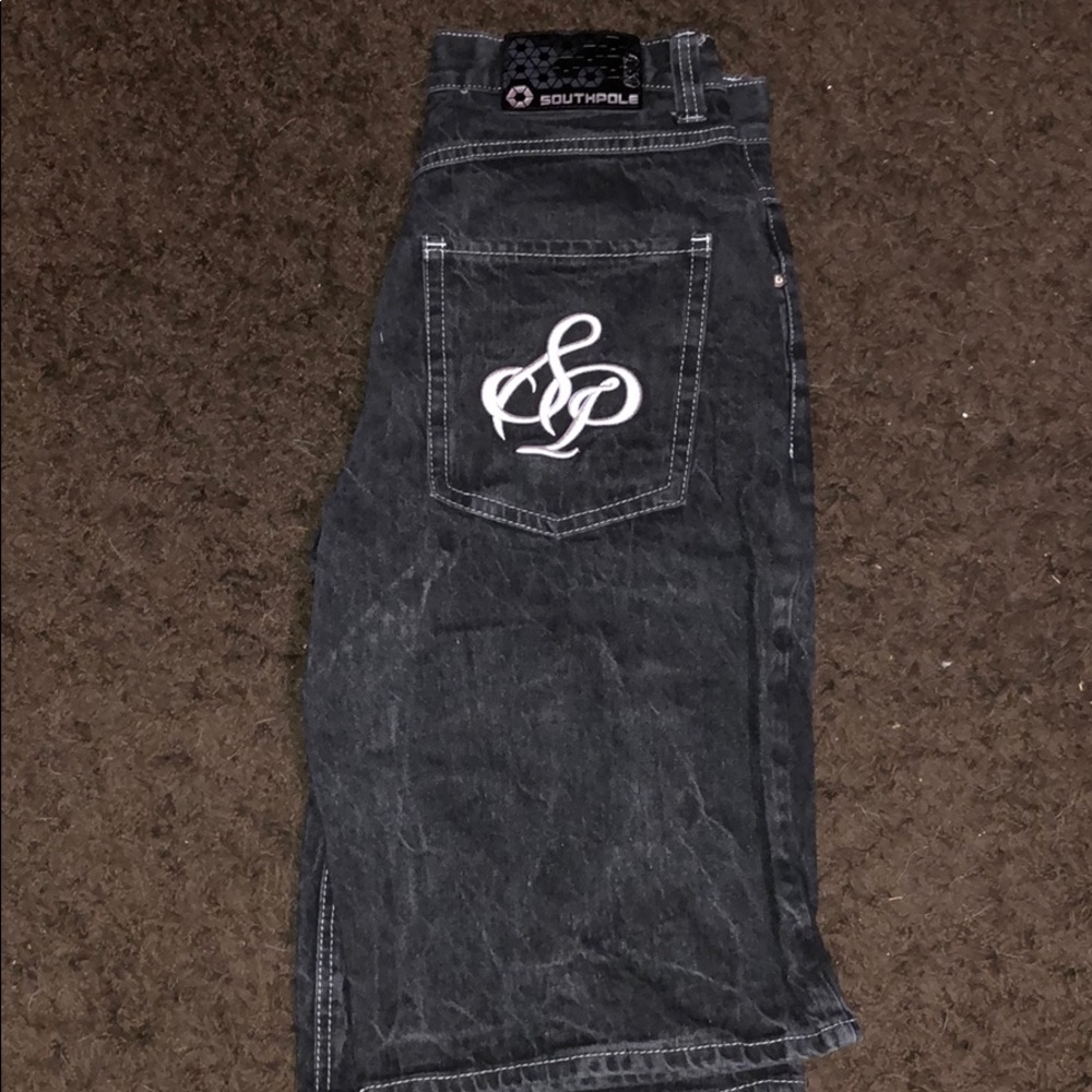 Men’s SouthPole shorts
